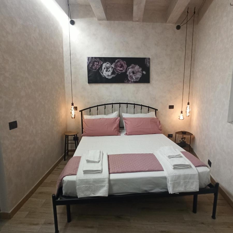 Chiaro Di Luna - Casa Vacanze Roma Exterior foto